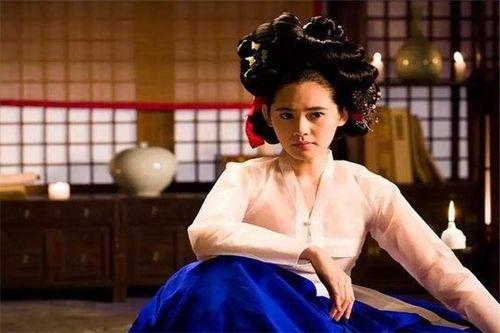 秋瓷炫美人图在线观看,穿越时空的绝世容颜 第3张 秋瓷炫美人图在线观看,穿越时空的绝世容颜 第3张